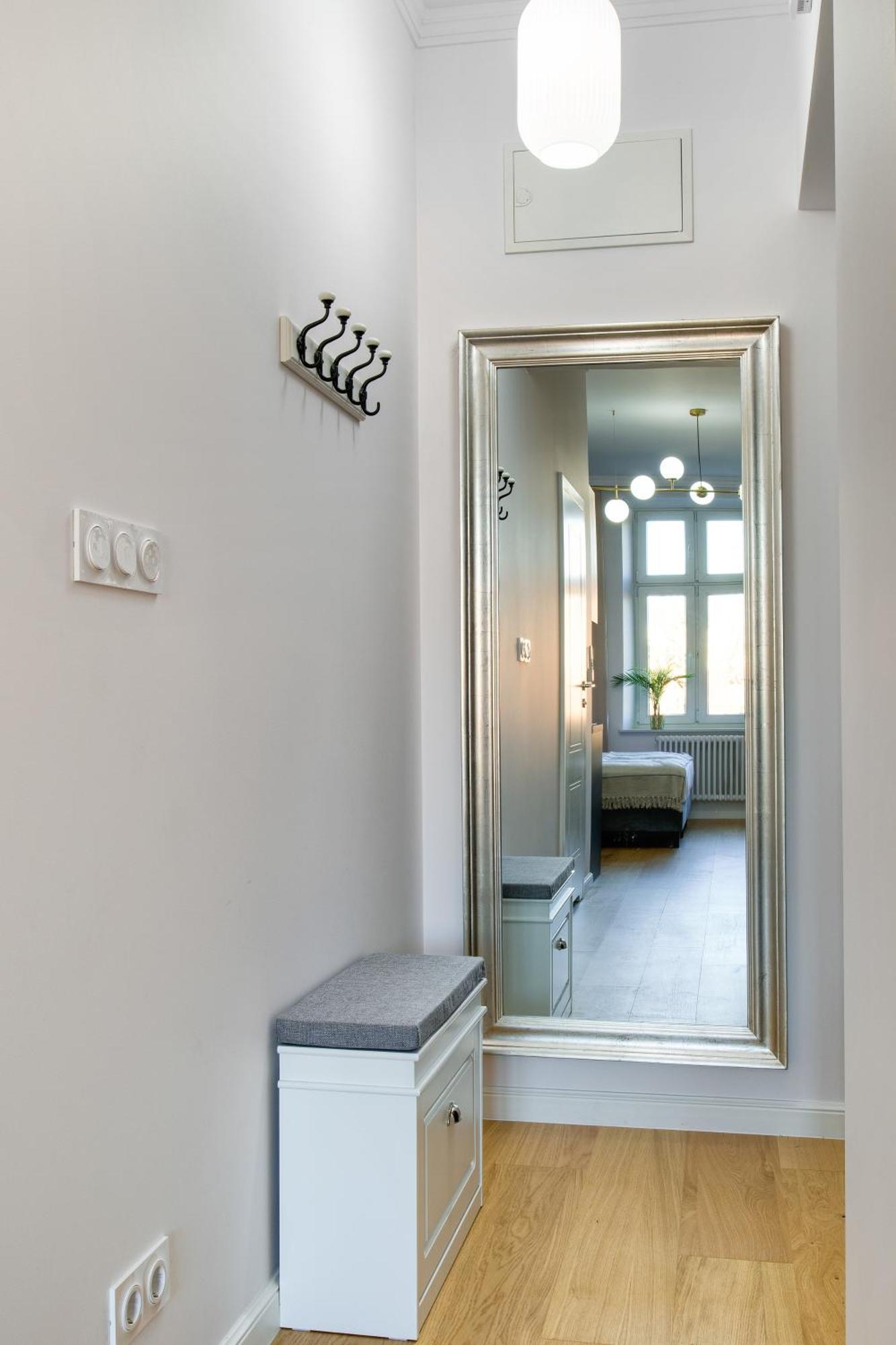 Discover Krakow Apartments - Lubomirskiego St - Classic & Modern - Near Main Station, Netflix And Ac Zewnętrze zdjęcie