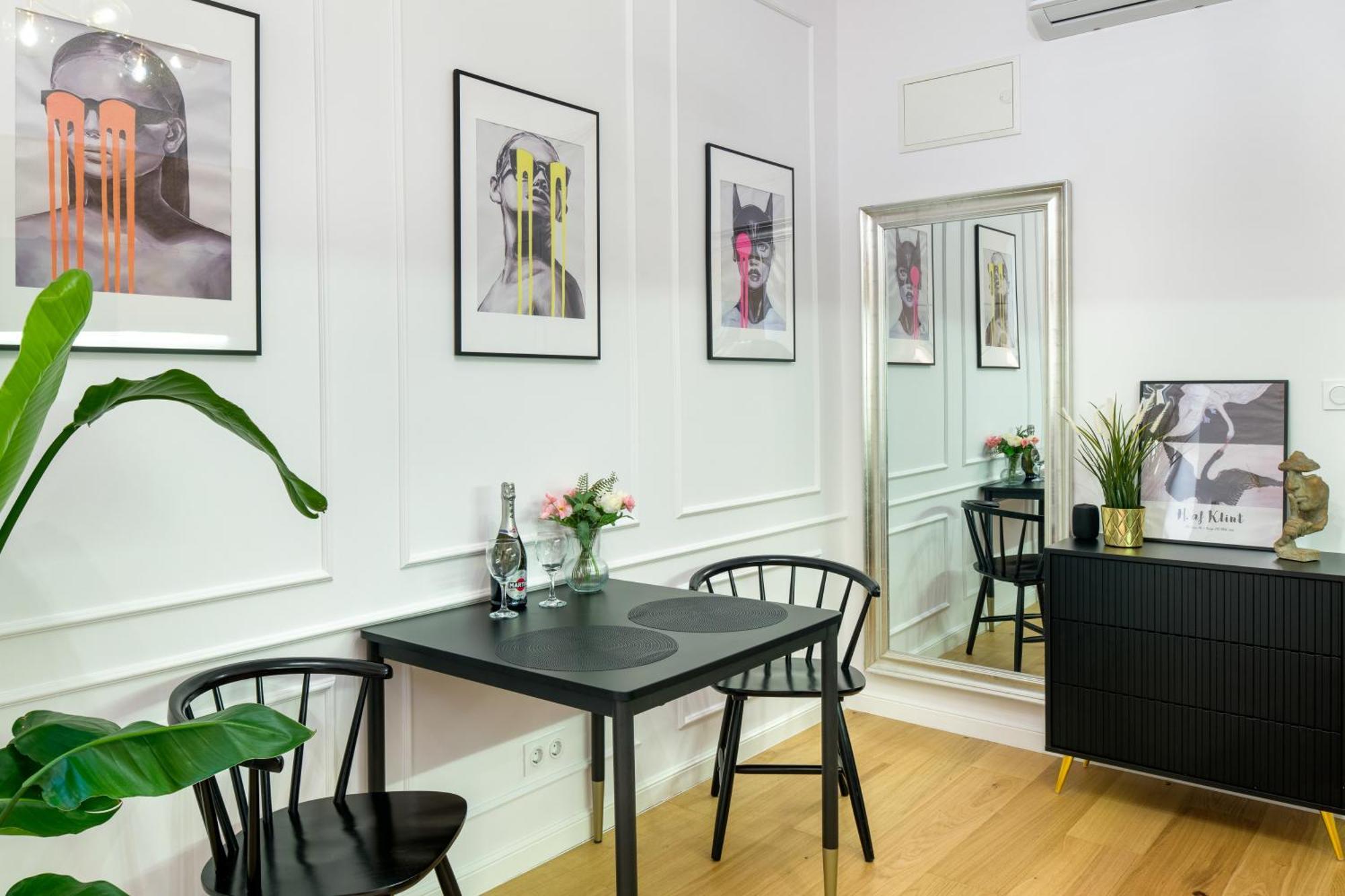 Discover Krakow Apartments - Lubomirskiego St - Classic & Modern - Near Main Station, Netflix And Ac Zewnętrze zdjęcie