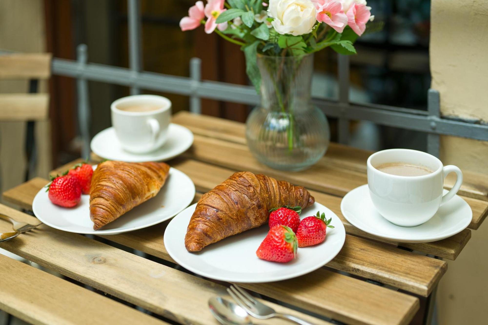 Discover Krakow Apartments - Lubomirskiego St - Classic & Modern - Near Main Station, Netflix And Ac Zewnętrze zdjęcie