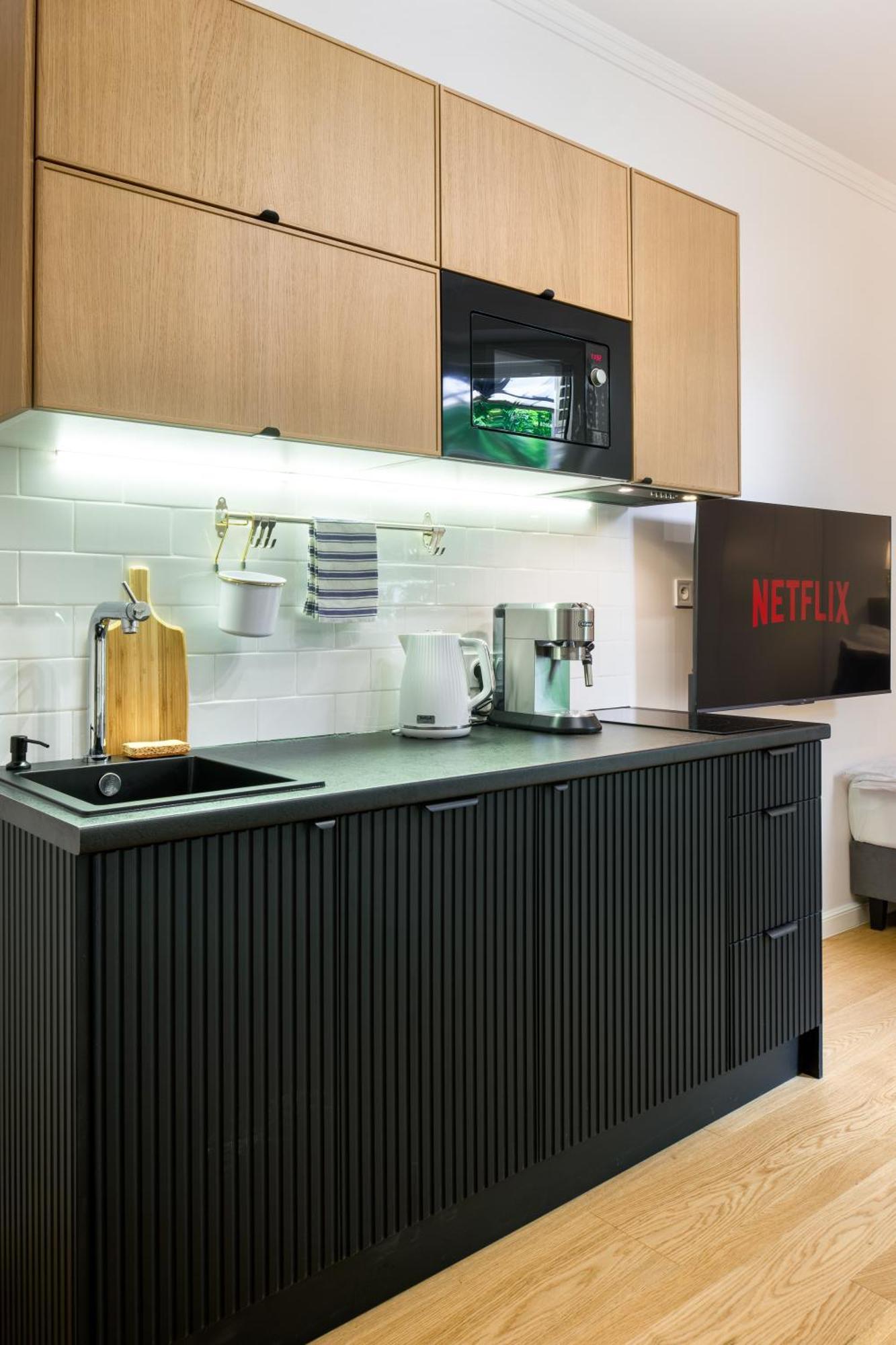Discover Krakow Apartments - Lubomirskiego St - Classic & Modern - Near Main Station, Netflix And Ac Zewnętrze zdjęcie
